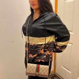 Ophidia … chain wallet